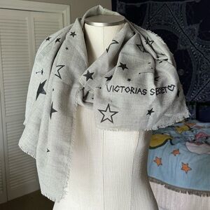 VS Star Scarf
